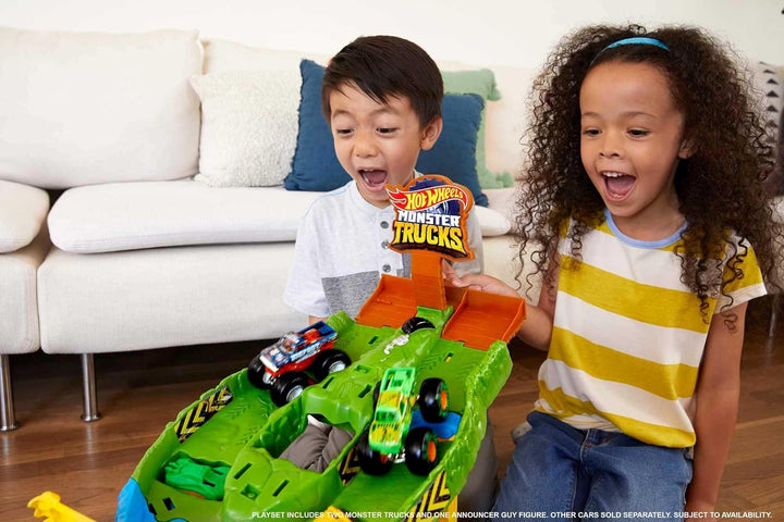 Hot Wheels HJG32 - Monster Trucks Rennstrecke Spielset mit den Monster Trucks Bigfoot und Gunkster f