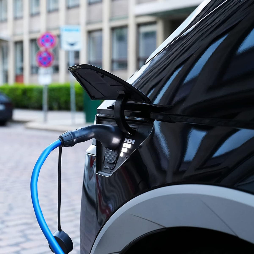 go-e Adapterset für Gemini flex 11 kW Ladestation auf CEE rot 32A / CEE blau 16 A / 230V Haushaltsst