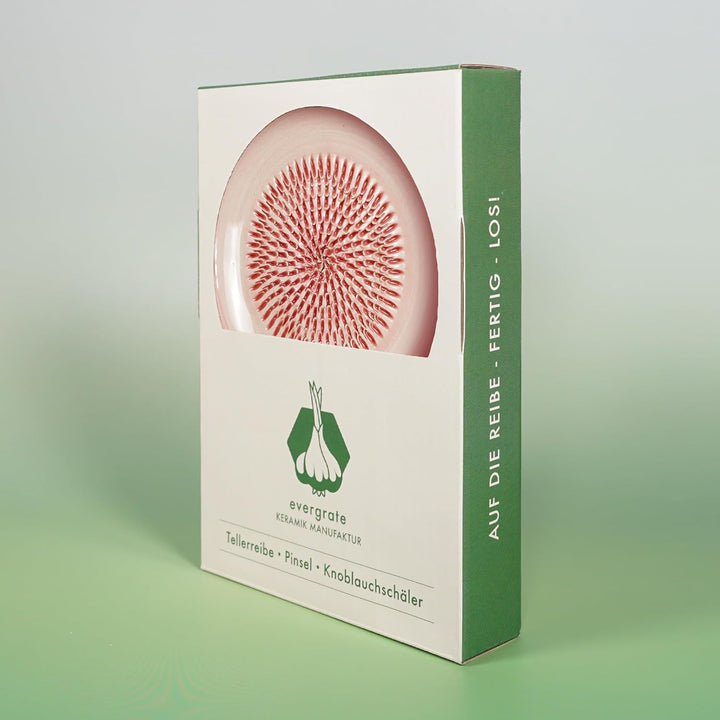 Evergrate® Keramikreibe Rosé mit Geschenkbox – mit Reibe, Knoblauchschäler, Rezeptheft & Pinsel – Ha