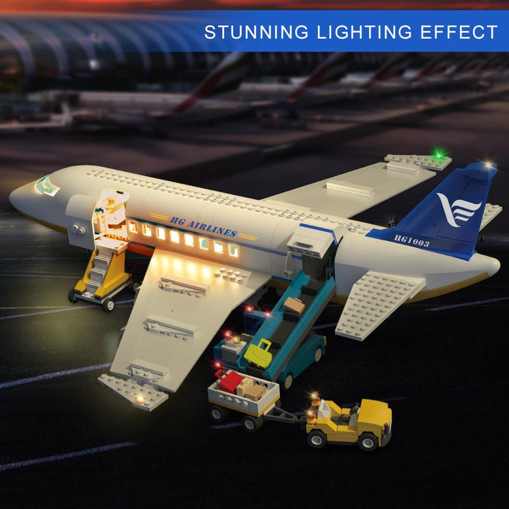 901PCS Flughafen Bauspielzeug | Grosses City Passagierflugzeug Bauset mit LED-Licht, 2 Gepäckwagen,