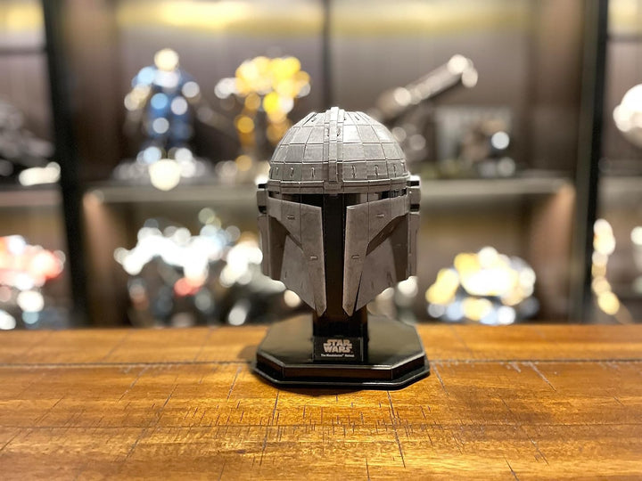 University Games U08522 Star Wars The Book of Boba Fett The Mandalorian's Helmet Model Kit