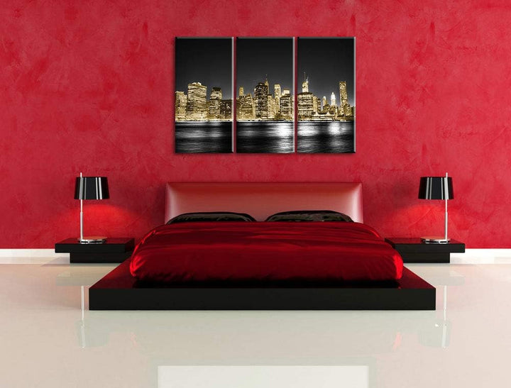 Manhattan Skyline bei Nacht schwarz/weiss 3-Teiler Leinwandbild 120x80 Bild auf Leinwand, XXL riesig