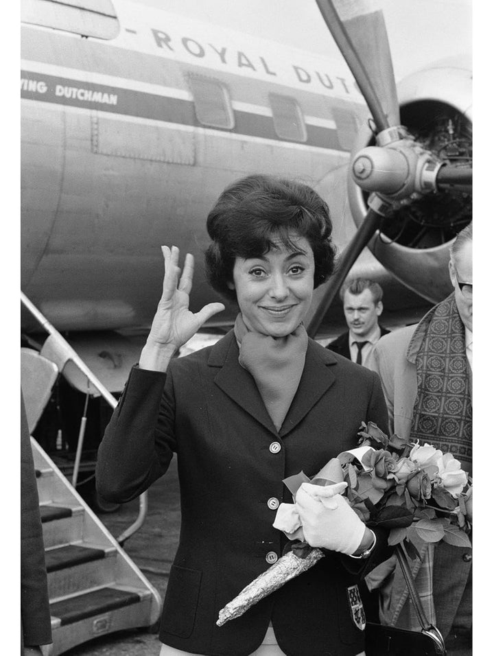 Die Biografie über Caterina Valente: Eine Stimme für alle Kontinente. Hochwertige Hardcoverausgabe,