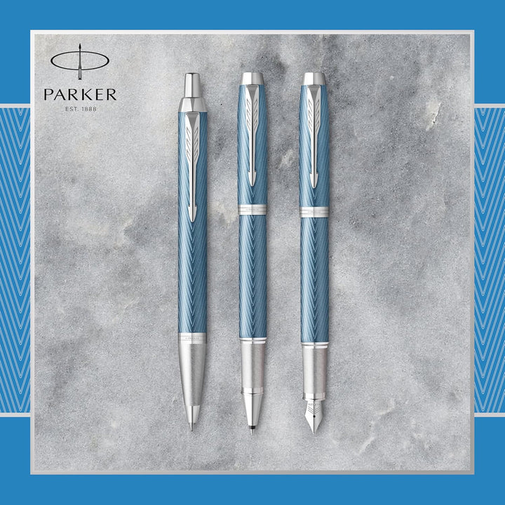 Parker IM Füller | Blaugraue Premium-Lackierung mit Chromverzierung | Füllfederhalter mit feiner Fed