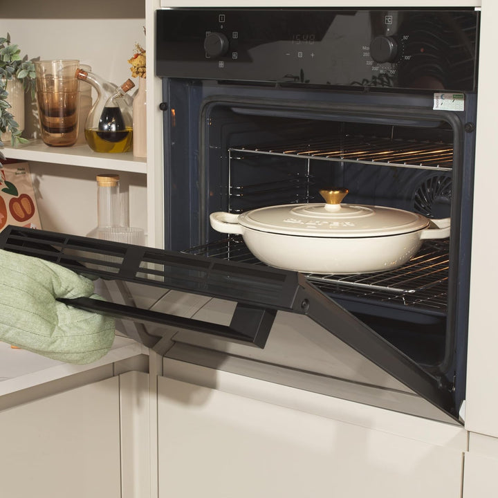 SALTER Chester Flacher Gusseisen-Auflauftopf – 30 cm Dutch Oven, Selbstschöpfender Deckel, Langlebig