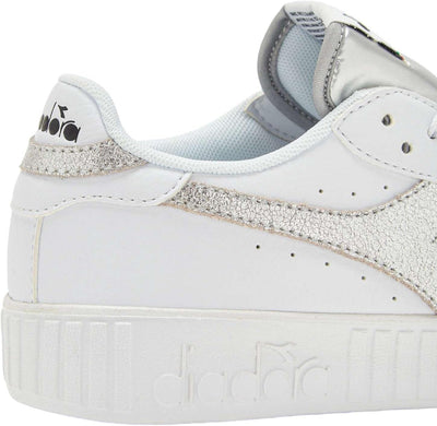 Diadora Damen Game Step Premium Gymnastikschuh 36 EU Weiss Silber, 36 EU Weiss Silber