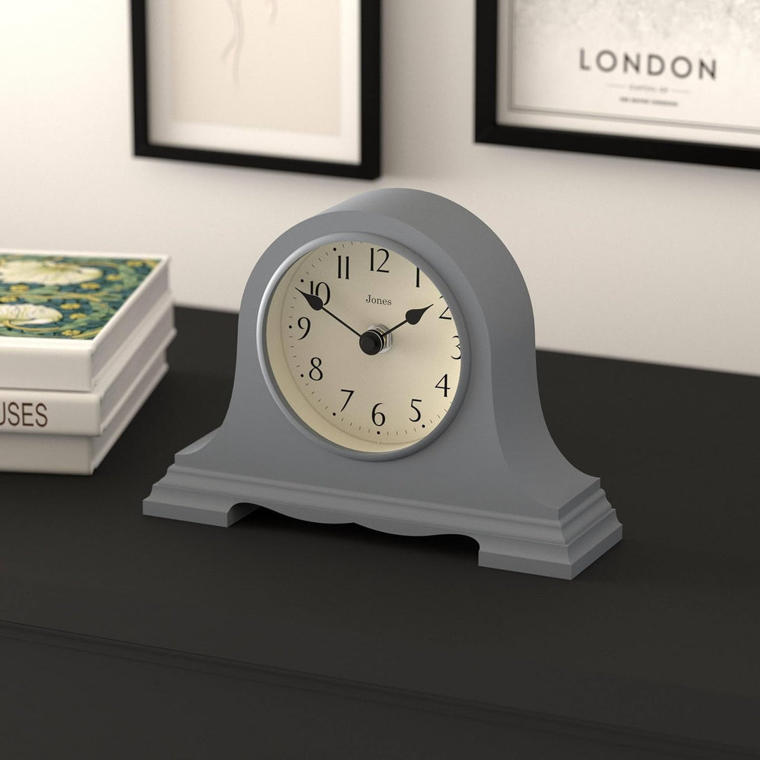 JONES CLOCKS® Speakeasy klein kaminuhr | Klassisches Design des napoleonhutes | Französische Marine