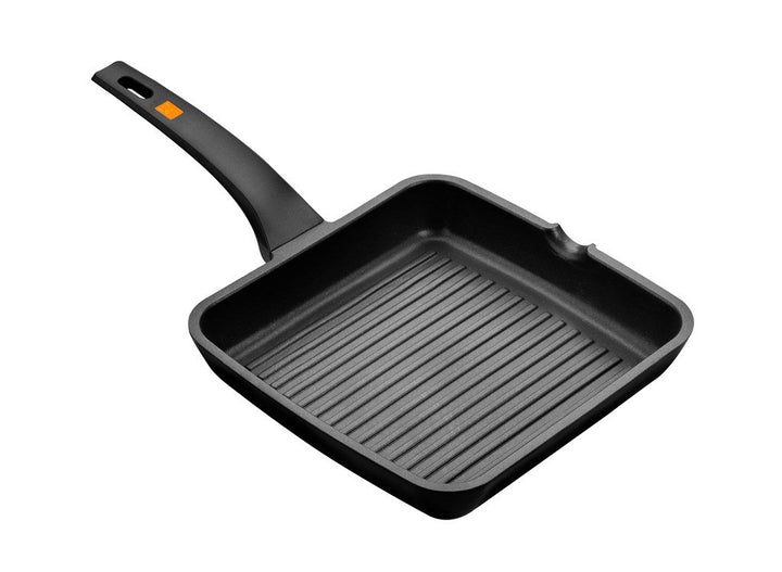 BRA Efficient - Grill, Schwarz, 22 cm, geeignet für alle Arten von Küchen Auch Induktion 22 x 22 cm,