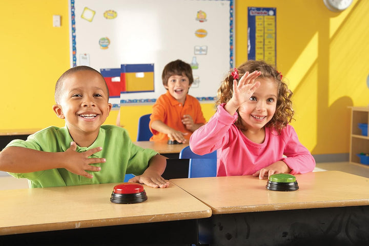 Learning Resources Antwort-Buzzer Licht & Sound 4er-Set – Quizshow-Signalgeräte Ø 9 cm für Familie,