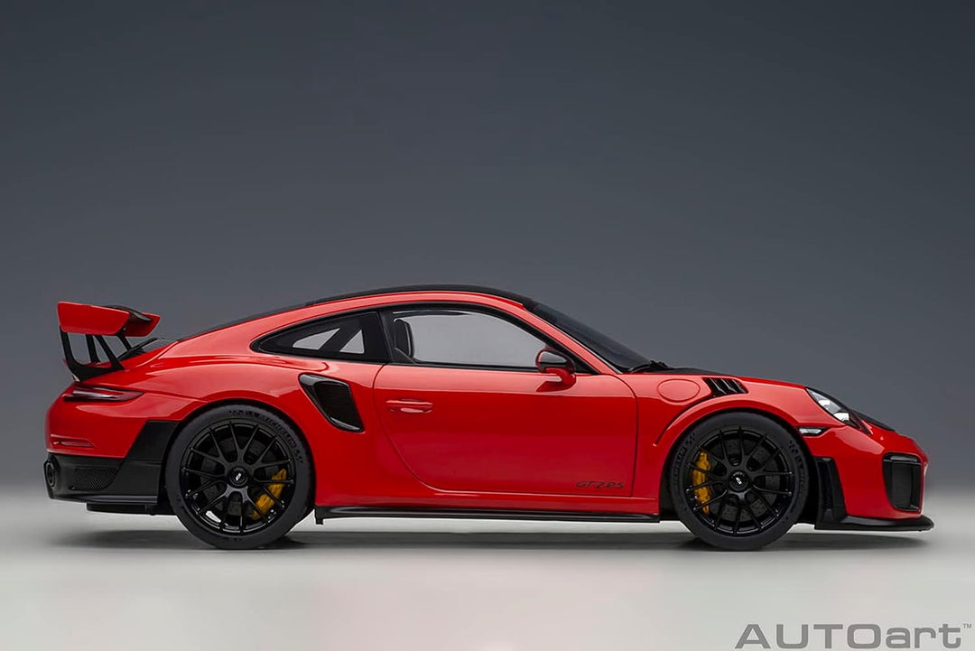 AUTOart Porsche 911 (991.2) GT2 RS Weissach Package 2017 rot Modellauto 1:18