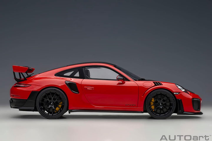 AUTOart Porsche 911 (991.2) GT2 RS Weissach Package 2017 rot Modellauto 1:18