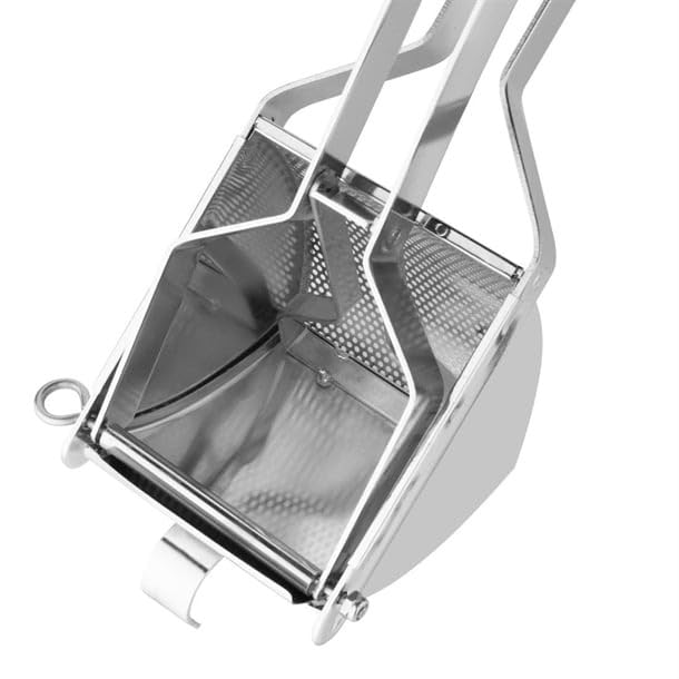 Vogue 12770 heavy-duty Kartoffelpresse, 4(L)x 4(W)"/ 100x 100mm