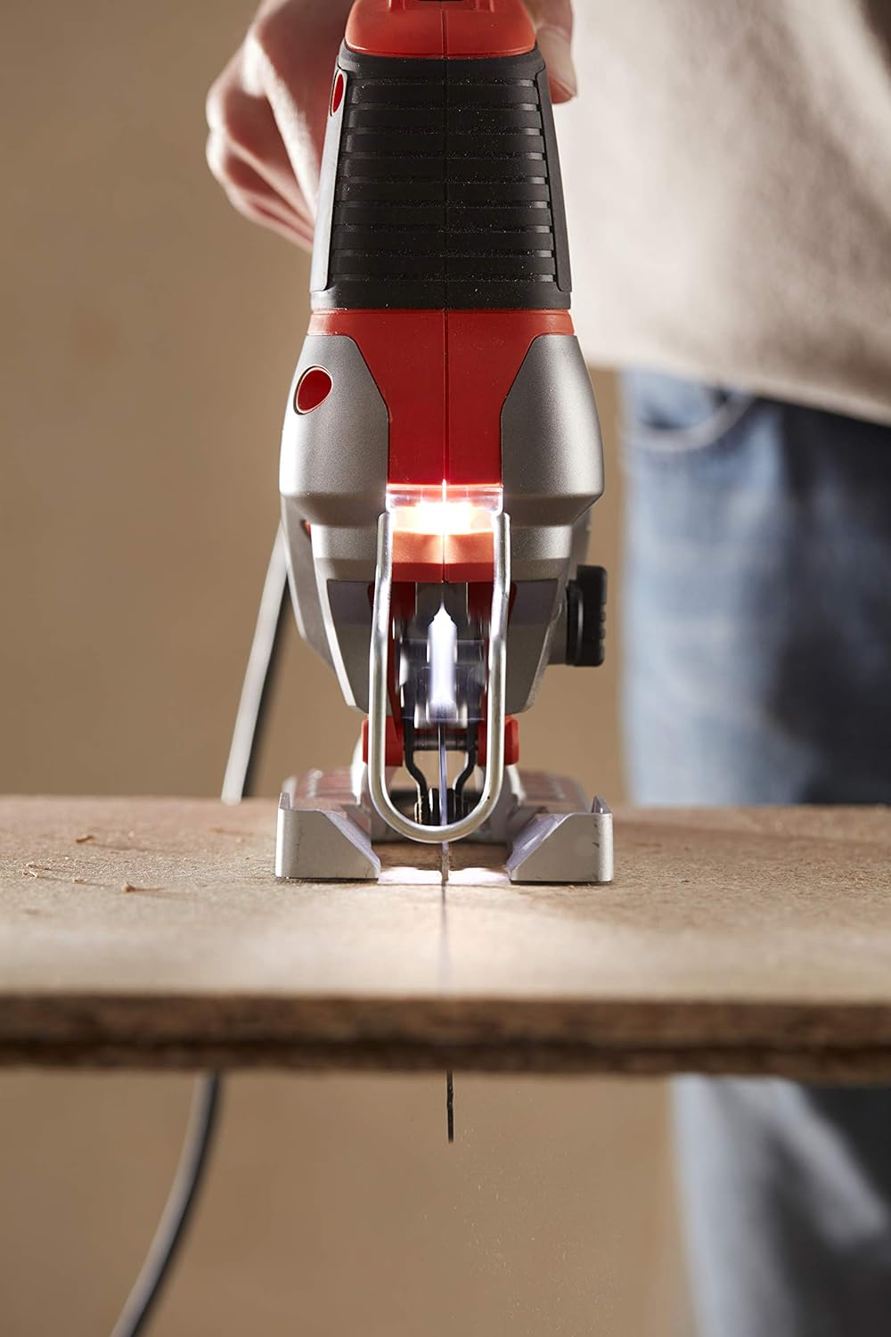 Black+Decker Elektronik-Pendelhub-Stichsäge (650 Watt, 19mm Hublänge, max. 90 mm Schnitttiefe, 3 Pen