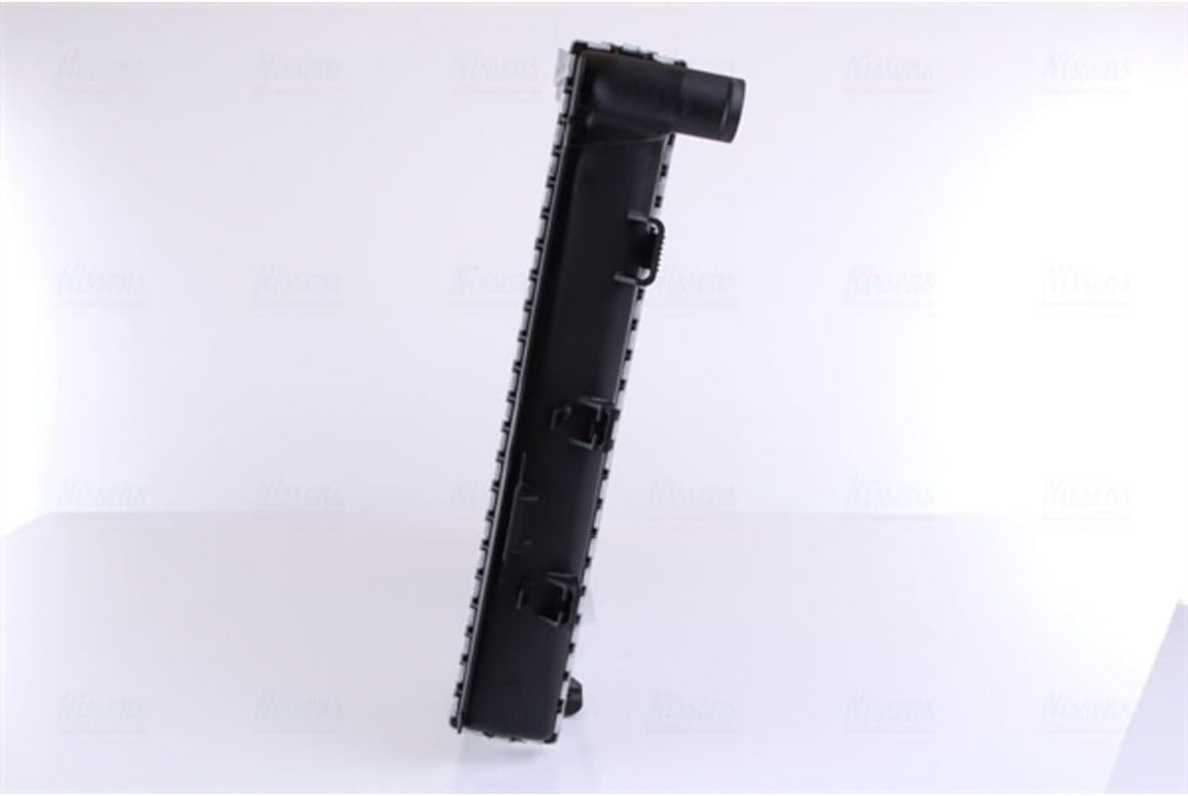 Nissens 62557A Kühler, Motorkühlung