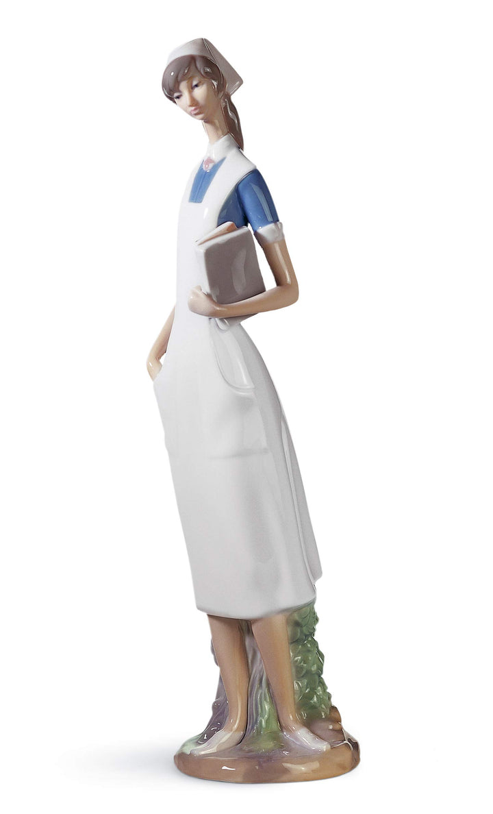 LLADRÓ Figur Krankenschwester. Schwester. Porzellan.