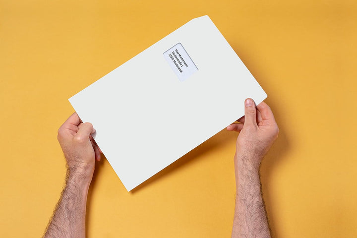 50 x C4 Versandtaschen von Beyond Dreams - Umschläge weiss mit Fenster - A4 Briefumschlag - selbstkl