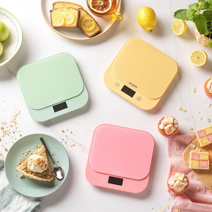 Salter British Bakes Digitale Küchenwaage – Pinke Backwaage mit hoher 10-kg-Kapazität, misst Flüssig