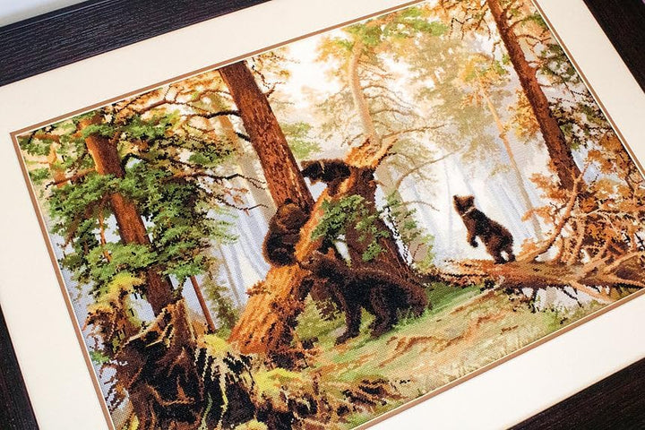 Luca-S LG452 Wandteppich, Motiv Morgen in einem Kiefernwald, Masse: 25 x 38 cm