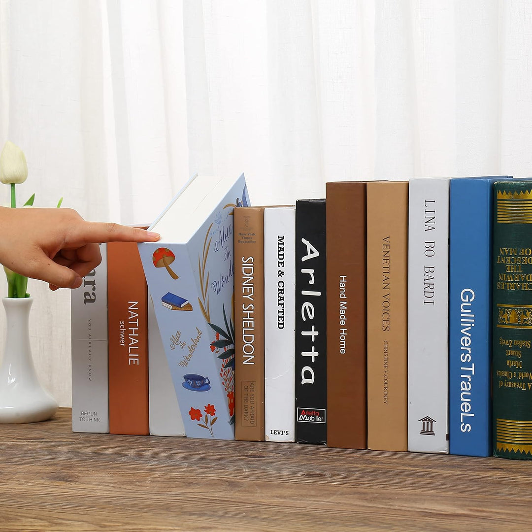 Alice in Wooderland Diversion Book Safe mit echten Seiten, Kombinationsschloss-Box, versteckter Safe