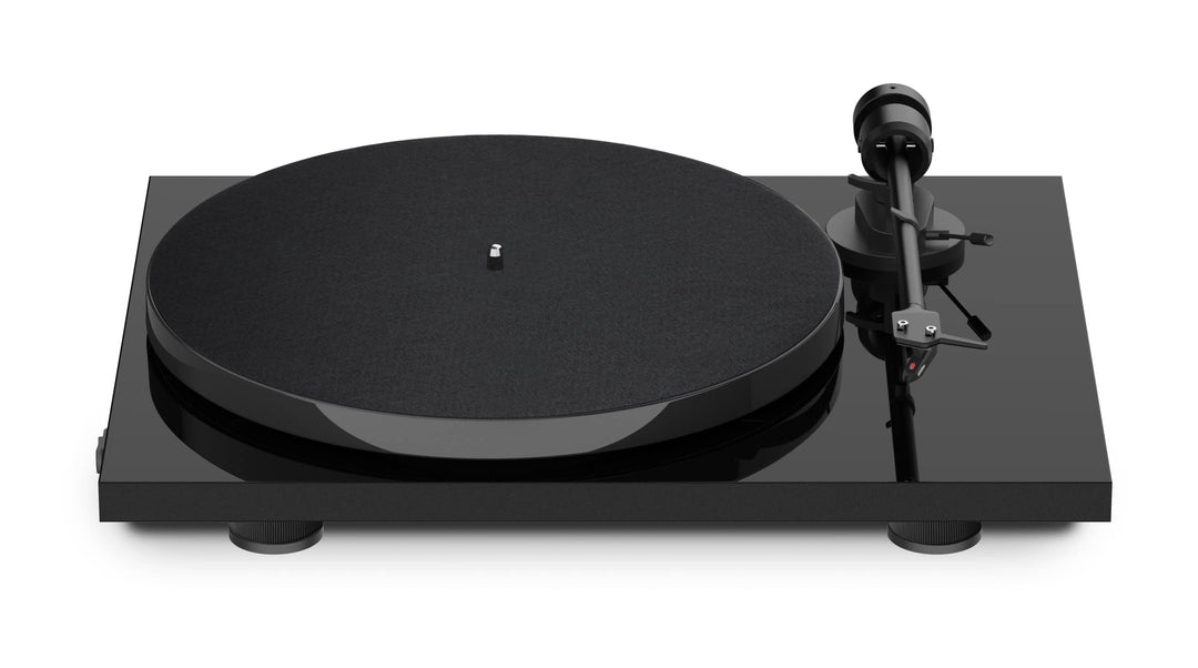 Pro-Ject E1, Plug &amp; Play Einsteiger Plattenspieler mit OM5e System und elektronischer Geschwindigkei
