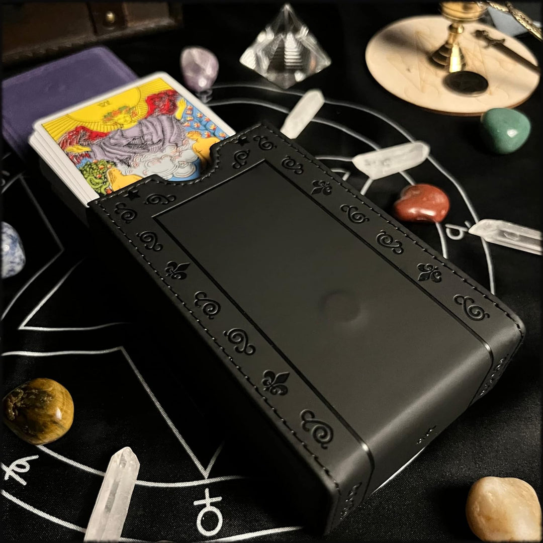 Luck Lab Tarot-Kartenetui aus Leder, für die meisten Tarotkarten in Standardgrösse (passend für Deck