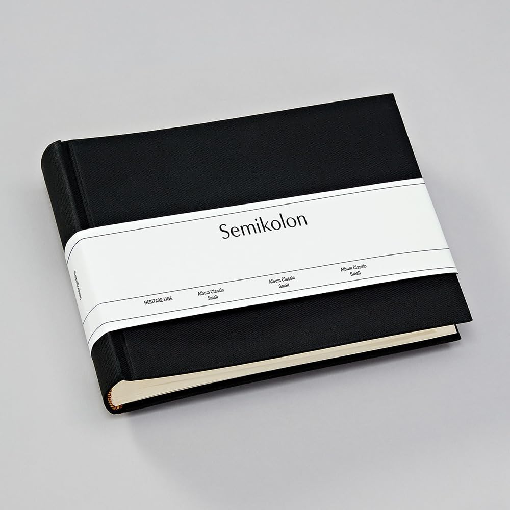 Semikolon 350983 Album Classic Small - 21,5 x 16 cm - 80 Seiten cremefarben, für 10 x 15 Fotos - bla