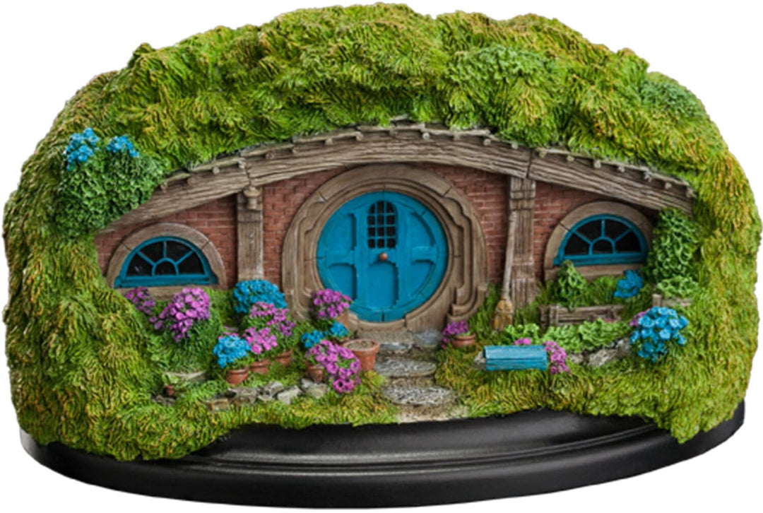 Official The Hobbit 36 Bagshot Row Diorama Statue