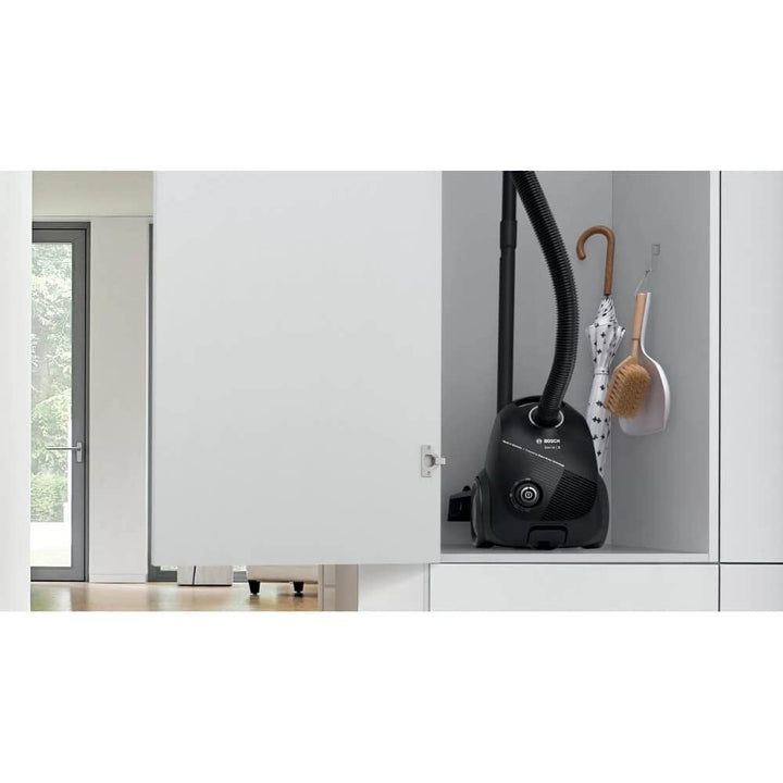 Bosch BGLS2BA1 Series 2 Staubsauger mit Beutel, 3.5 L, 600 W, 80 dB, 8 Meter Kabel, Schwarz