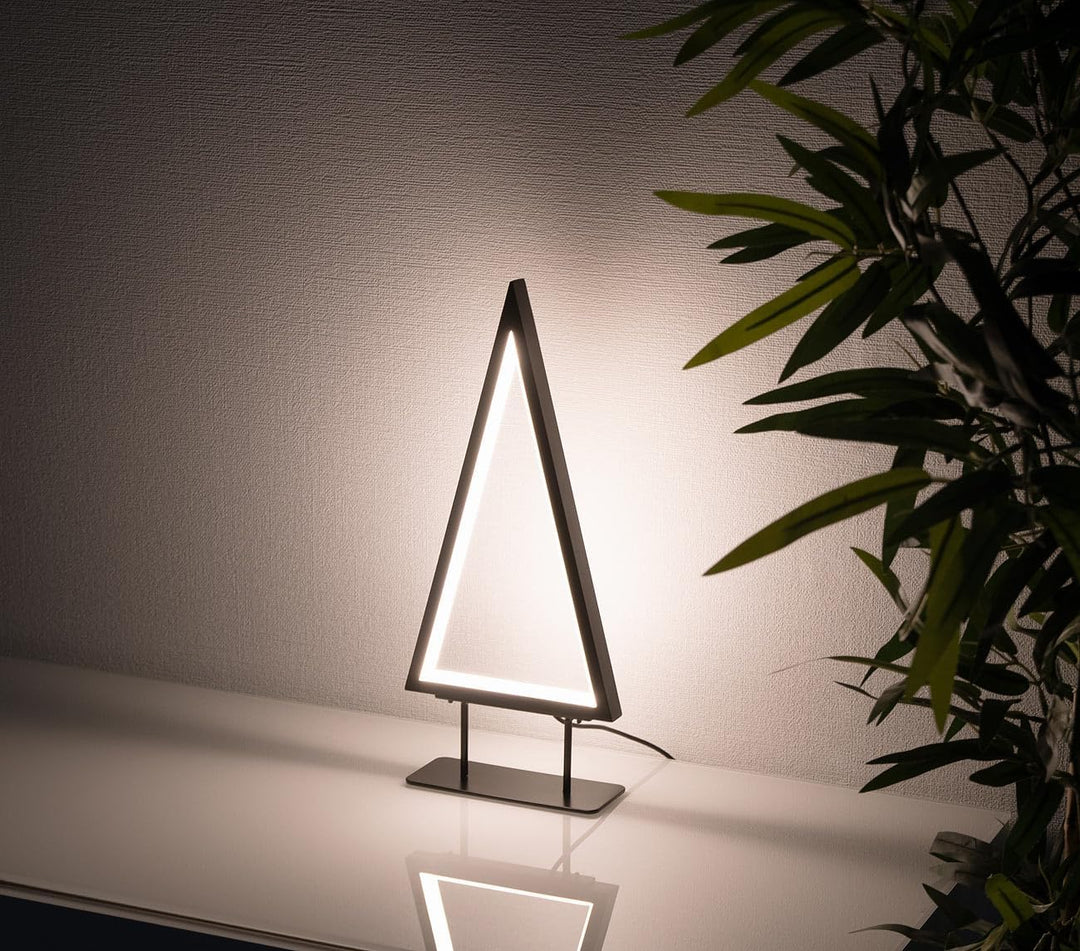 Carlo Milano LED Licht: Design-Metall-Weihnachtsbaum, 67 LEDs, 36 cm Höhe, 2 m USB-Stromkabel (Weihn