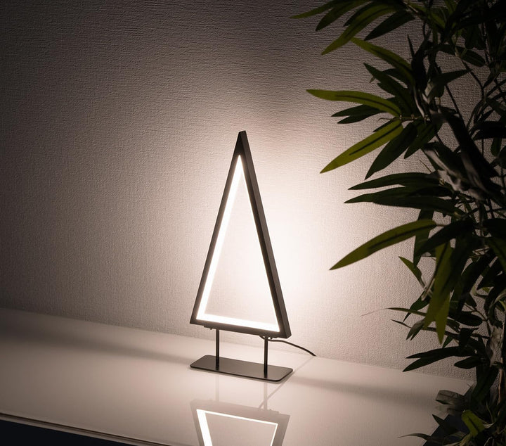 Carlo Milano LED Licht: Design-Metall-Weihnachtsbaum, 67 LEDs, 36 cm Höhe, 2 m USB-Stromkabel (Weihn
