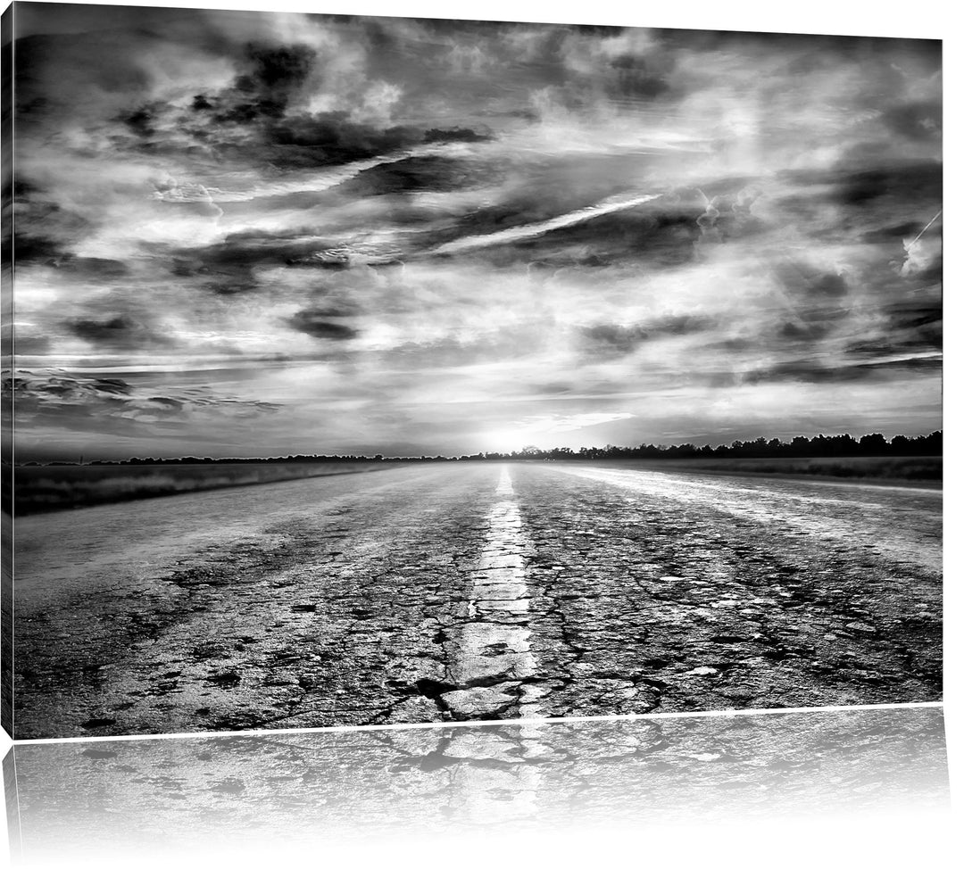 Pixxprint Endlose Strasse im Sonnenuntergang / 100x70cm Leinwandbild bespannt auf Holzrahmen/Wandbil
