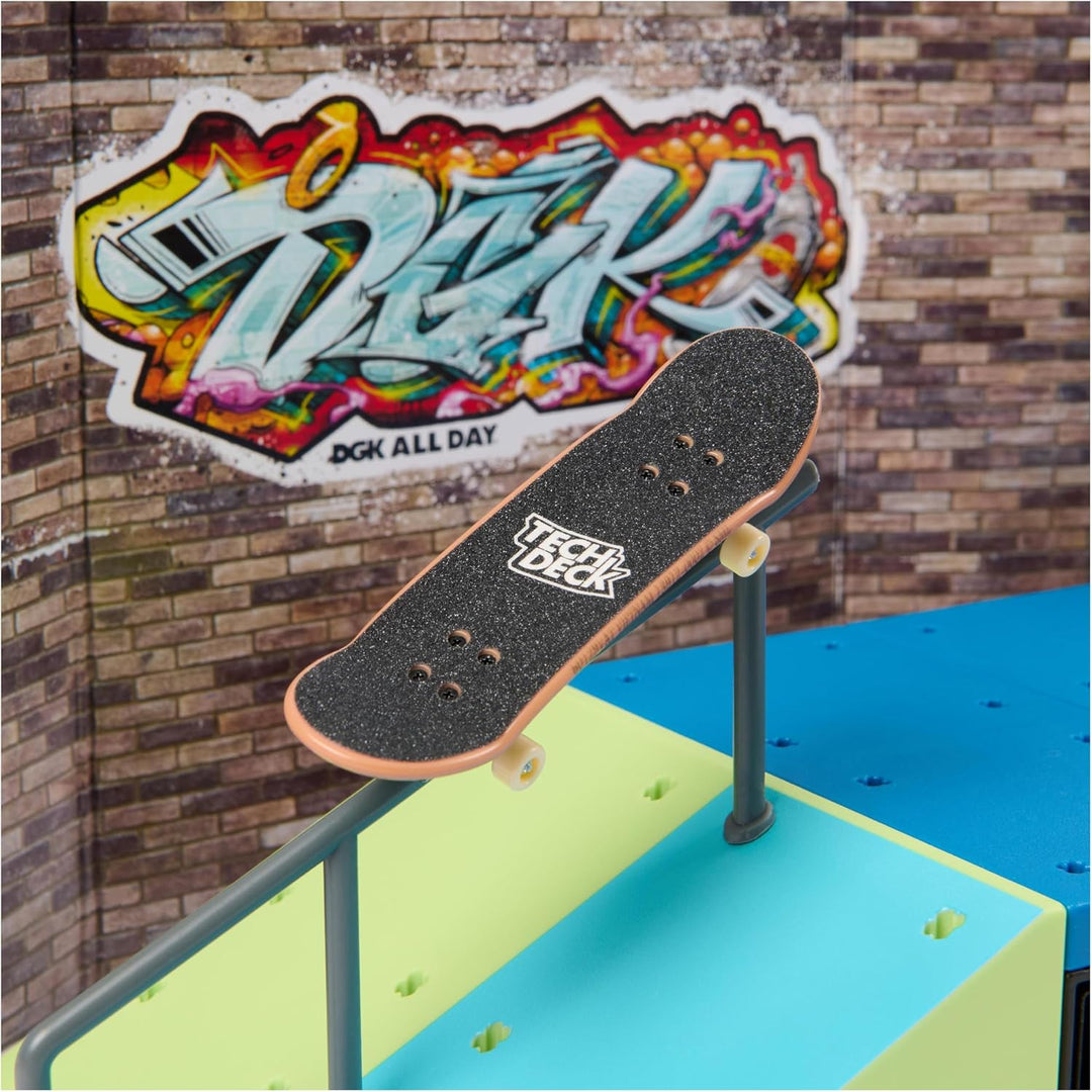 Tech Deck Toy Skateboard Playset XConnectPlusDGKSkateparkM02 | 96 mm DGK Fingerboard | X-Connect-Ste