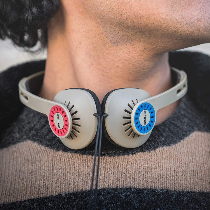 Koss KPH30iRB On-Ear-Kopfhörer, In-Line Mikrofon und Touch-Fernbedienung, D-Profil-Design, verkabelt