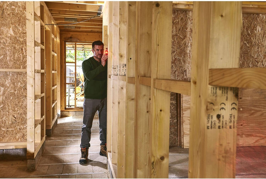 STANLEY Laserentfernungsmesser TLM40 (bis 12m Reichweite, schwarzes Display mit Heller Schrift für b