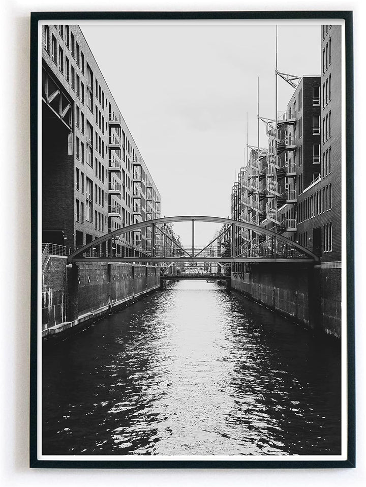 Hamburg Poster für dein Wohnzimmer – verschiede Grössen – Hamburger Bilder | Nordliebe | Schwarz Wei