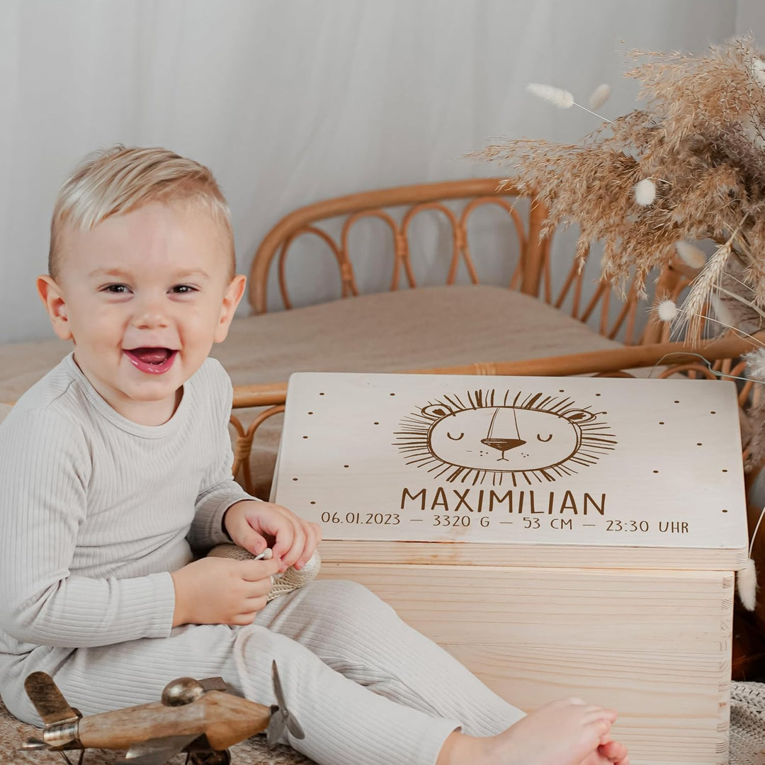 KIDSMOOD - Erinnerungsbox Baby, personalisierte Holzkiste mit Deckel, Ideal zur Aufbewahrung von Eri