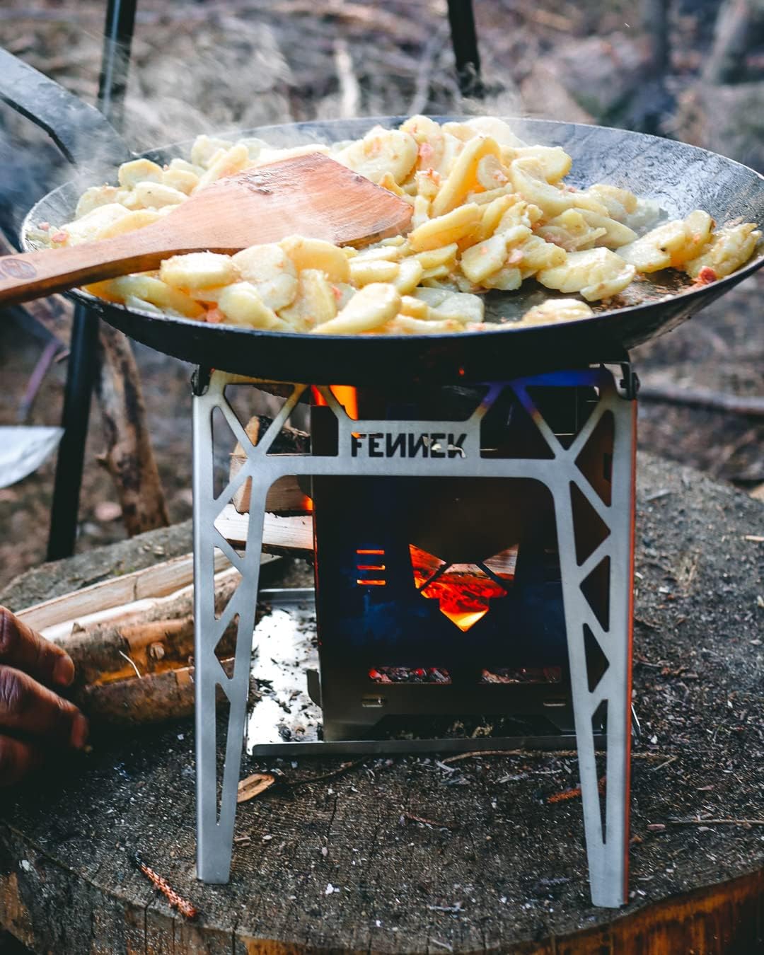 FENNEK TITAN Klapprost | extrem leicht und kompakt | zum Grillen über Hobos, Campingkocher, Feuerste