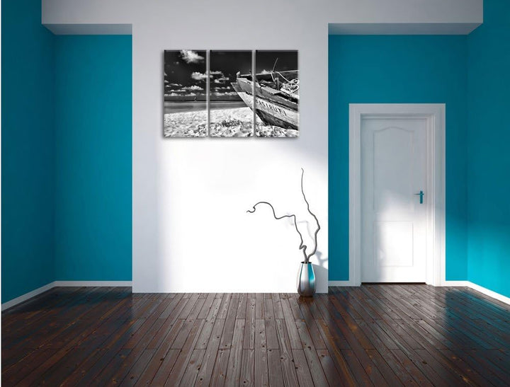 Pixxprint Monocrome, Boot am Strand 3-Teiler Leinwandbild 120x80 Bild auf Leinwand