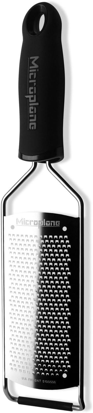 Microplane Reiben Gourmet Serie 45000 - Set Küchenreibe fein/Gewürze + Fingerschutz - Soft Touch Gri