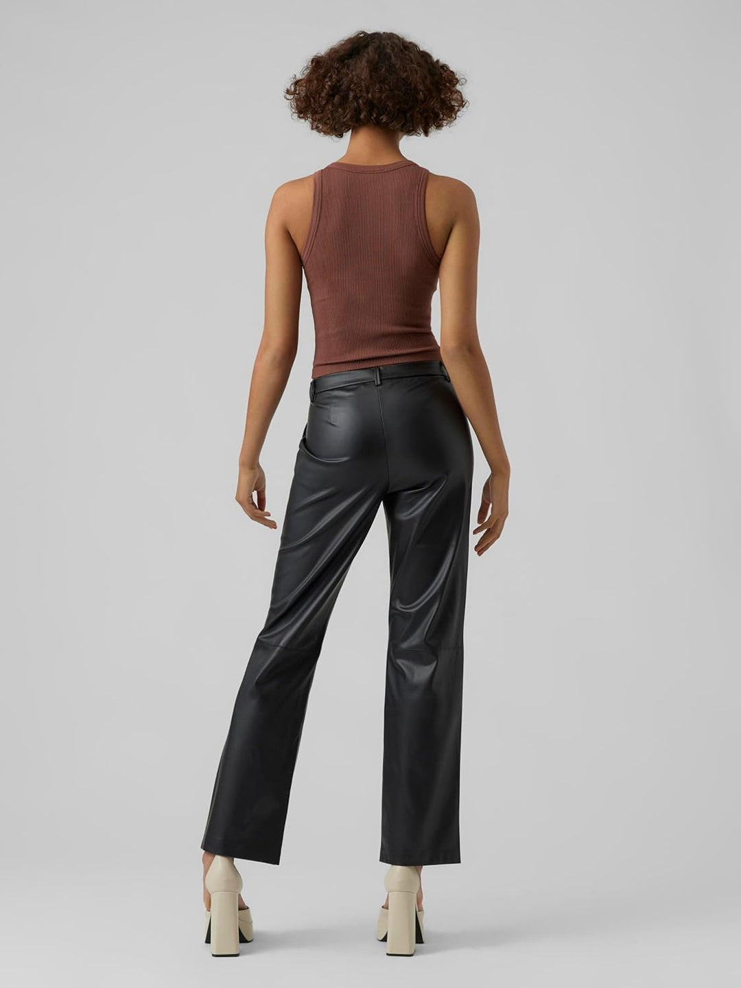 VERO MODA Female Hose in Lederoptik VMZAMIRAOLYMPIA Mittlere Taille Hose XL / 34L Schwarz, XL / 34L