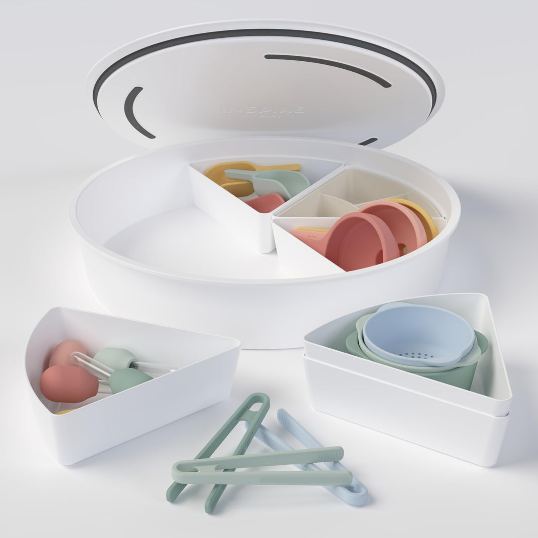 Inspire My Play Explorer Bungle - Sensory Bin mit Deckel und herausnehmbaren Aufbewahrungseinsätzen