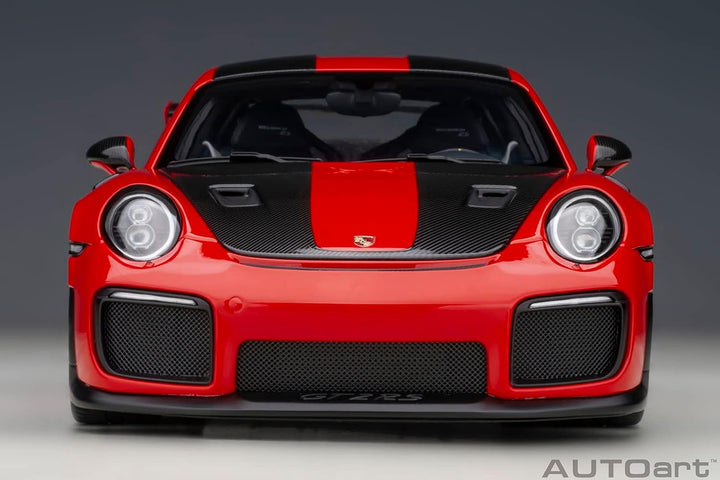 AUTOart Porsche 911 (991.2) GT2 RS Weissach Package 2017 rot Modellauto 1:18