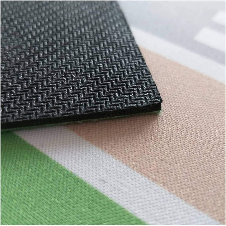 playmatt Spielmatte - Graslandschaft mit Teich | rutschfest | 100% schadstofffrei | waschbar, Grasla