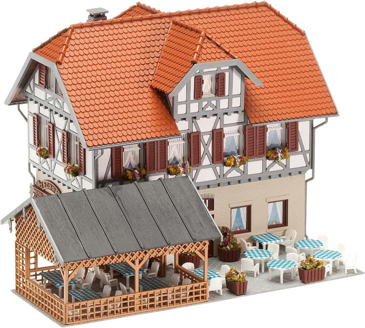 Faller FA130438 - Gasthaus Sonne mit Laube, 18.5 x 7.7 x 27.9 cm
