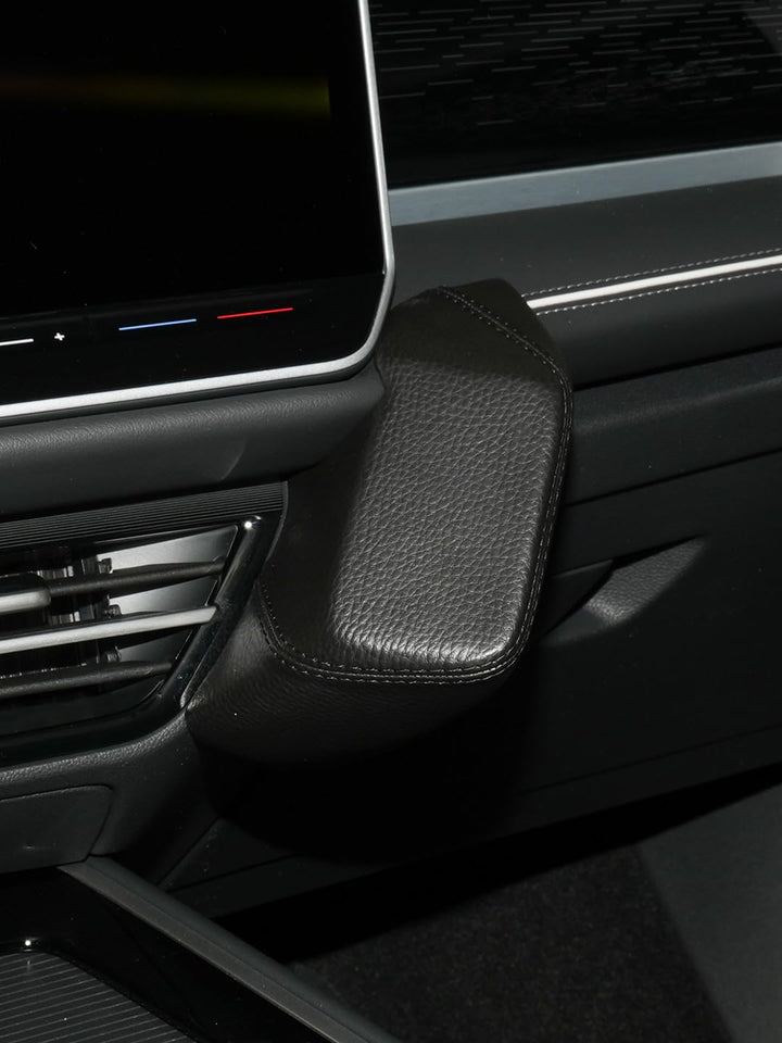 KUDA Handyhalterung passend für VW Passat ab 2024 (B9) - Telefonkonsole für Smartphones, Handy, Navi