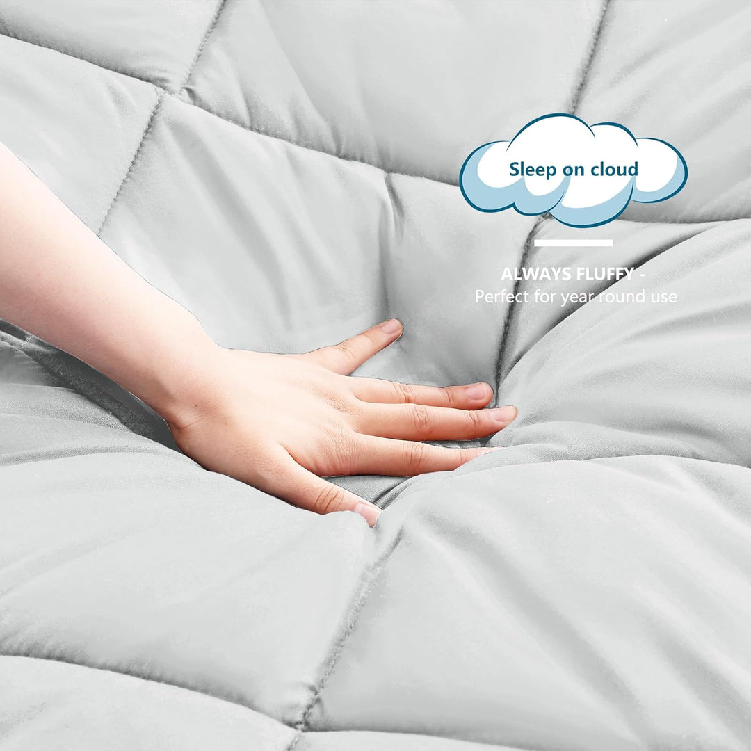 WAVVE Bettdecke 200x200 cm Ganzjahresdecke 4 Jahreszeiten, Steppdecke 300gsm Mikrofaser 200x200cm, S
