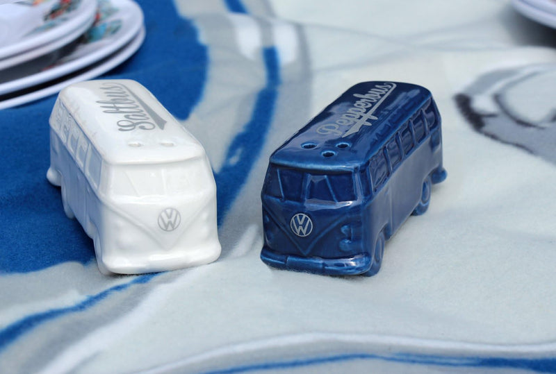 BRISA VW Collection - Volkswagen Salz- & Pfefferstreuer aus Keramik im T1 Bulli Bus Design 2-teilig