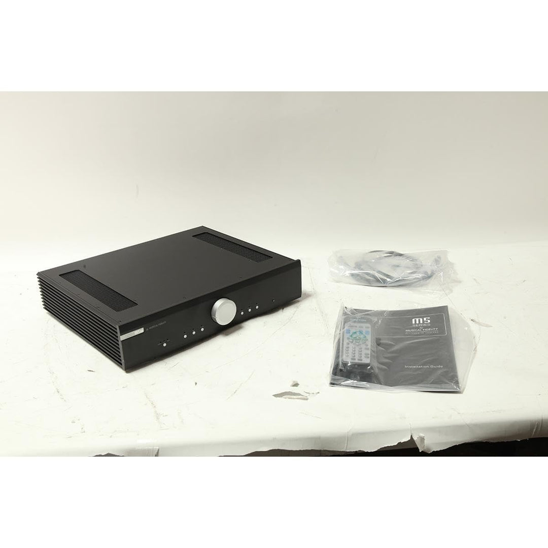 Musical Fidelity M5si Stereo Vollverstärker Farbe: schwarz