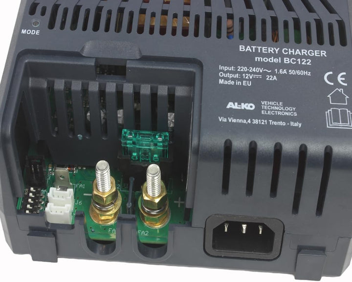 AL-KO BC 122 Automatik-Batterieladegerät, 12V/22A, für Lithium/Blei/Gel/AGM-Batterien, 320W