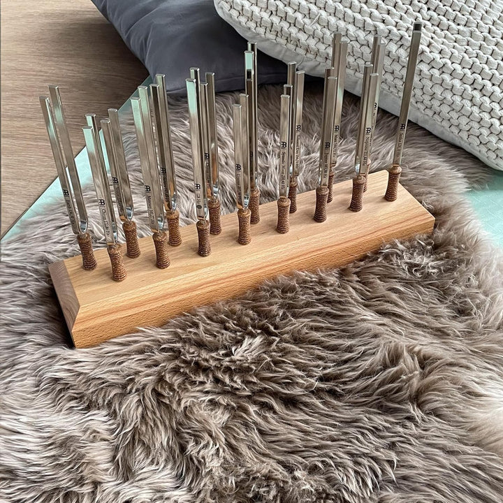 Sonic Energy Tuning Fork Holder – Holz Halterung für 16 Meinl Stimmgabeln der TF-Serie – Buchenholz